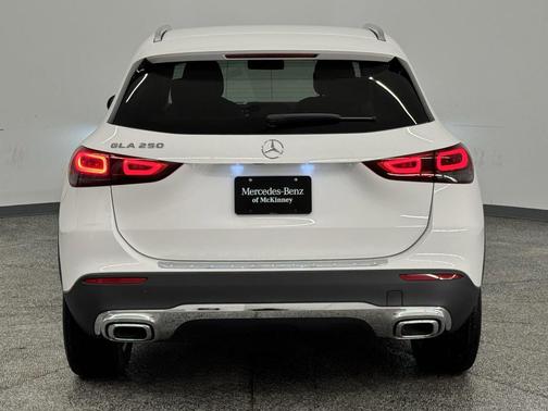 2022 Mercedes-Benz GLA 250 Base