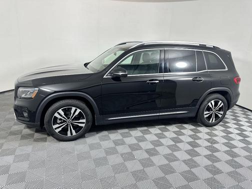 2024 Mercedes-Benz GLB 250 4MATIC