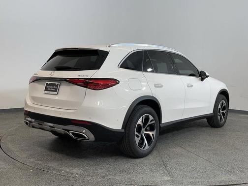 2025 Mercedes-Benz GLC 350e Base