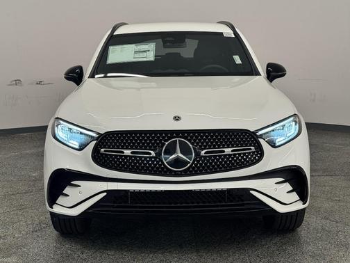 2025 Mercedes-Benz GLC 300 Base