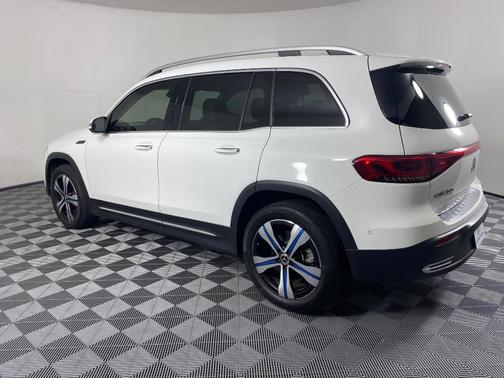 2022 Mercedes-Benz EQB 300 4MATIC