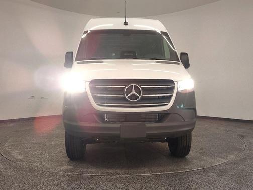 2026 Mercedes-Benz Sprinter 2500 Standard Roof