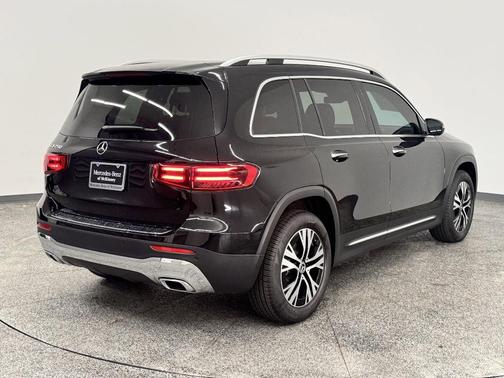 2025 Mercedes-Benz GLB 250 Base