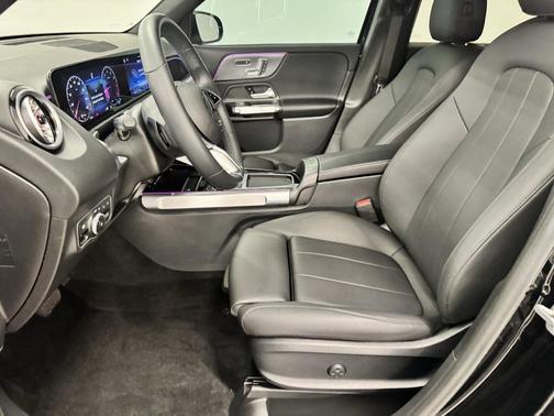 2025 Mercedes-Benz GLB 250 Base