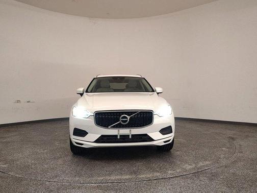 2018 Volvo XC60 T5 Momentum