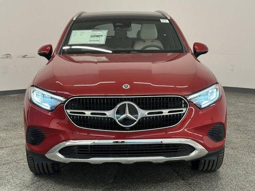 2025 Mercedes-Benz GLC 300 Base