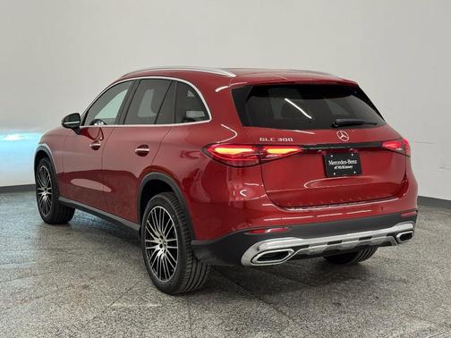 2025 Mercedes-Benz GLC 300 Base