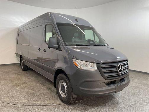 2025 Mercedes-Benz Sprinter 2500 High Roof