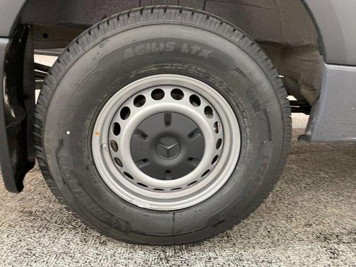 2025 Mercedes-Benz Sprinter 2500 High Roof