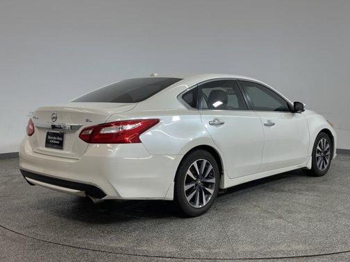 2016 Nissan Altima 2.5 SL