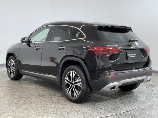 2025 Mercedes-Benz GLA 250 Base