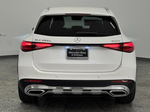 2025 Mercedes-Benz GLC 350e Base