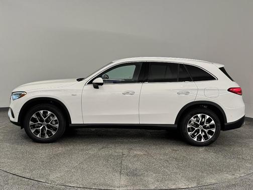 2025 Mercedes-Benz GLC 350e Base