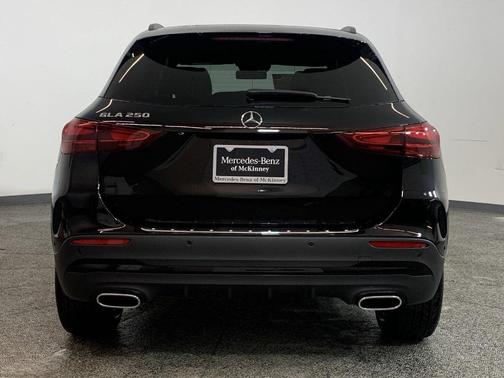 2025 Mercedes-Benz GLA 250 Base