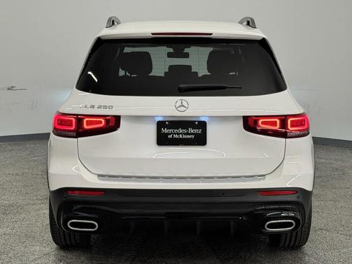 2023 Mercedes-Benz GLB 250 Base