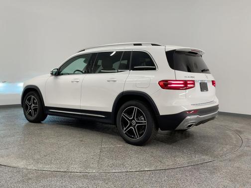 2026 Mercedes-Benz GLB 250 Base