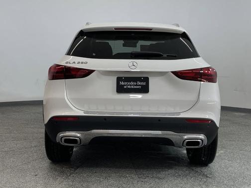 2025 Mercedes-Benz GLA 250 Base