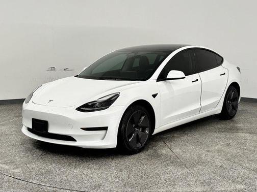 2023 Tesla Model 3 Standard Range