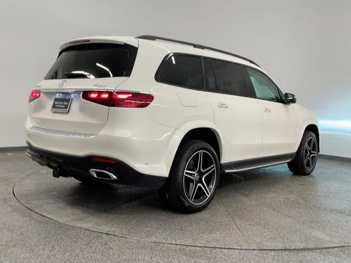 2024 Mercedes-Benz GLS 450 4MATIC