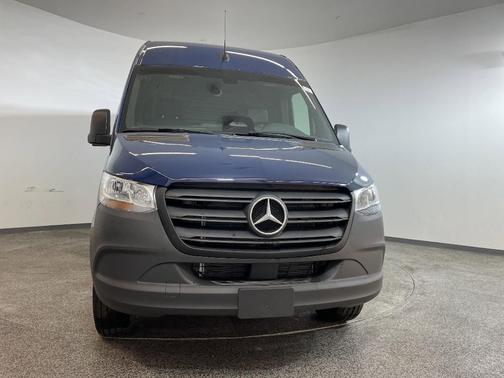 2025 Mercedes-Benz Sprinter 2500 High Roof
