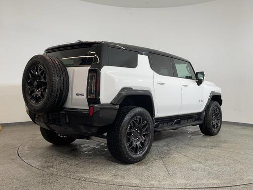 2024 GMC HUMMER EV SUV 2X