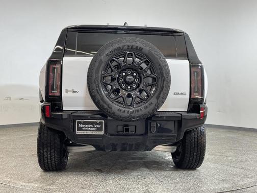 2024 GMC HUMMER EV SUV 2X