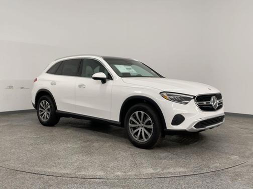 2026 Mercedes-Benz GLC 300 Base