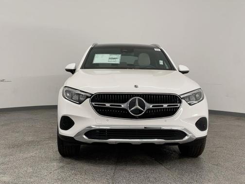 2026 Mercedes-Benz GLC 300 Base