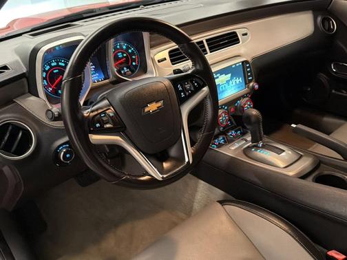 2015 Chevrolet Camaro 2LT