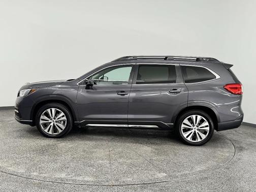 2022 Subaru Ascent Limited 8-Passenger
