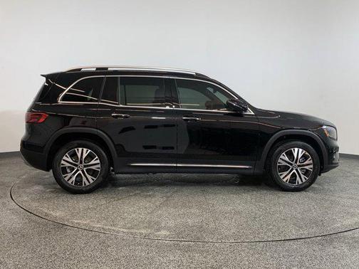 2025 Mercedes-Benz GLB 250 Base