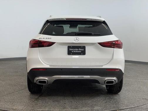 2025 Mercedes-Benz GLA 250 Base