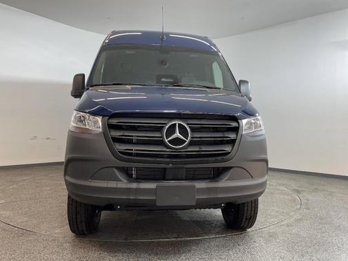 2025 Mercedes-Benz Sprinter 2500 High Roof