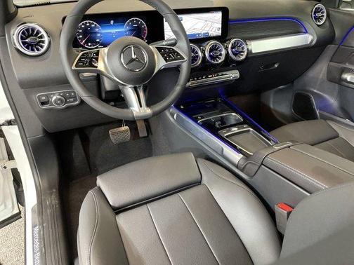 2025 Mercedes-Benz GLB 250 Base
