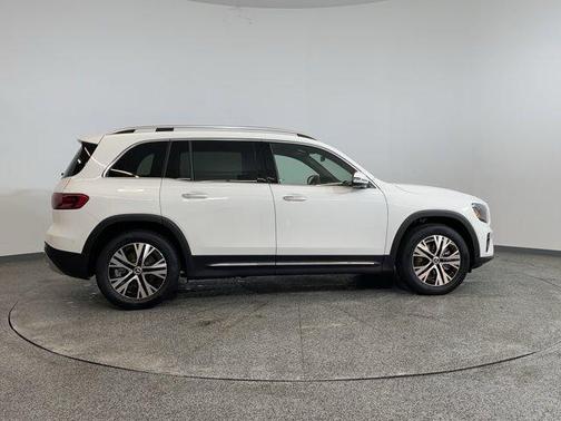2025 Mercedes-Benz GLB 250 Base