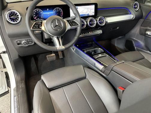 2025 Mercedes-Benz GLB 250 Base