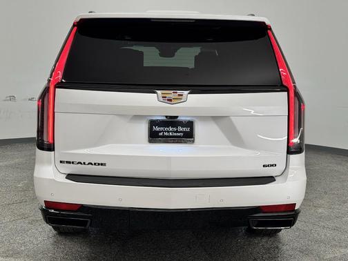 2022 Cadillac Escalade ESV Sport Platinum
