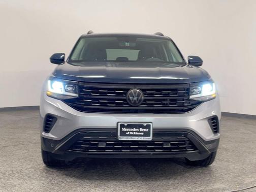 2022 Volkswagen Atlas 3.6L SE w/Technology
