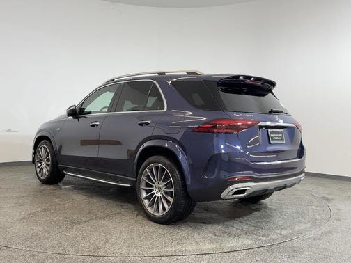 2025 Mercedes-Benz GLE 450e 4MATIC
