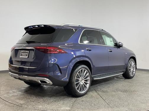 2025 Mercedes-Benz GLE 450e 4MATIC