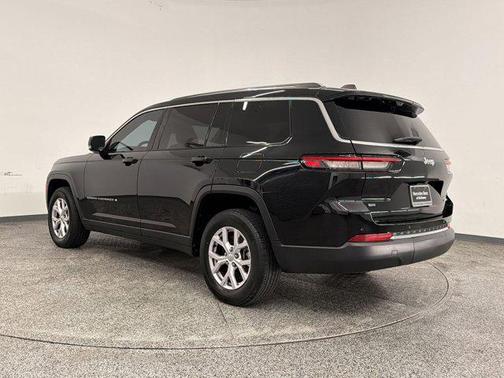 Diamond Black Crystal Pearlcoat 2022 Jeep Grand Cherokee L Limited