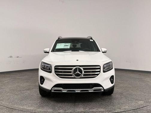 Polar White 2026 Mercedes-Benz GLB 250 Base