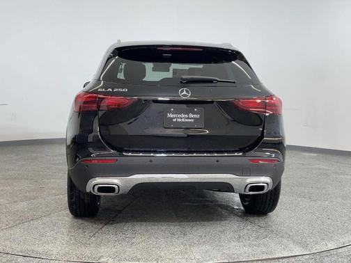 2025 Mercedes-Benz GLA 250 Base