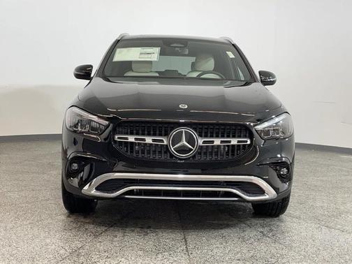 2025 Mercedes-Benz GLA 250 Base