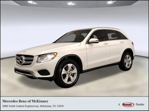 2017 Mercedes-Benz GLC 300 Base
