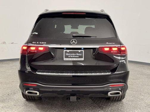 2025 Mercedes-Benz GLS 580 4MATIC