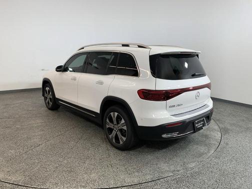 2024 Mercedes-Benz EQB 250 Base