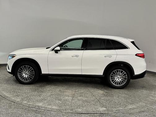 2025 Mercedes-Benz GLC 300 Base