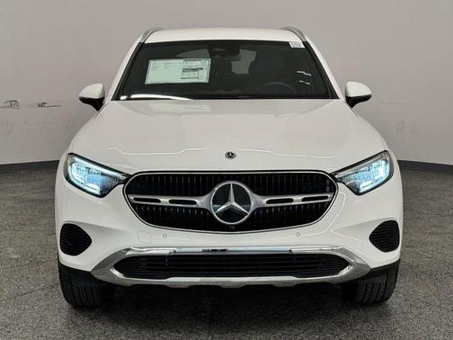 2025 Mercedes-Benz GLC 300 Base