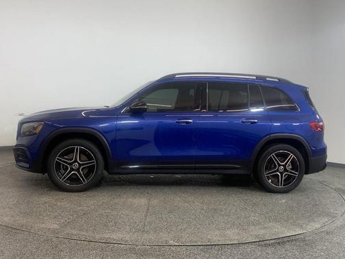 2024 Mercedes-Benz GLB 250 4MATIC